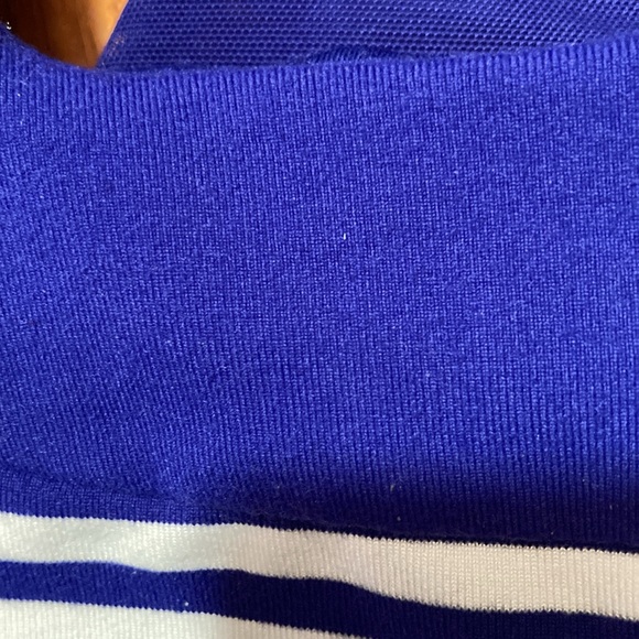 LULU LEMON racer back tank, stretchy striped sleeveless. Very well made. - Picture 16 of 16